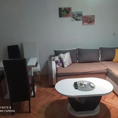 Appartement Maric In *