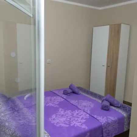 Maric In Appartement *